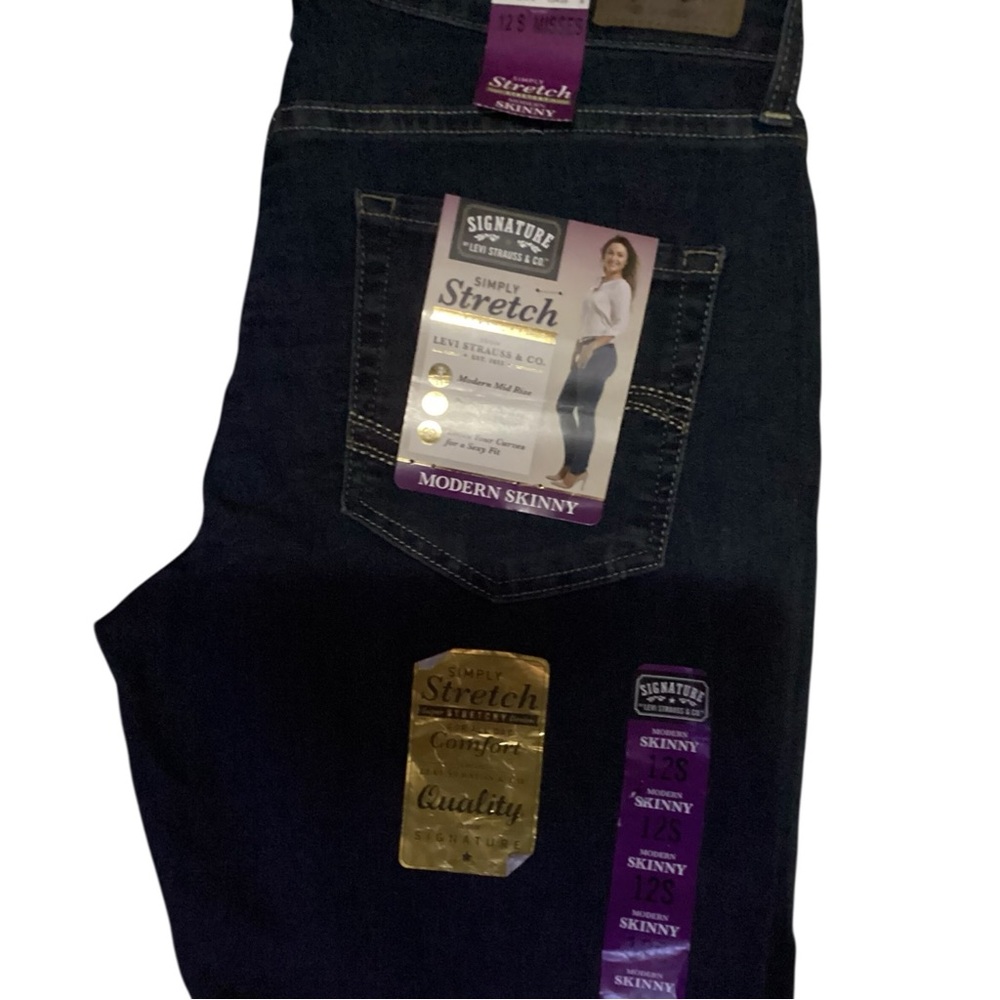 Signature by Levi Strauss Modern Skinny Jeans Women’s 12 Short Dark Wash Stretch - Picture 3 of 7